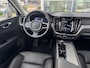 Volvo XC60 2.0 T6 Plug-in hybrid AWD Ultra Bright 398pk Luchtvering / Trekhaak / Head Up Display