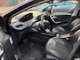 Peugeot 2008 1.2 PURETECH GT-LINE! AUTOMAAT/CAMERA/TREKHAAK/CARPLAY
