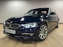 BMW 3-Serie 330e Centennial High Executive CAMERA/STOELVERWARMING/LED