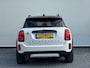 MINI Countryman Mini Cooper SE ALL4 Plug-in Hybrid Chili 220PK | Full Leather | Harman/Kardon | Sportonderstel & Verwarmde Sport Stoelen | Achteruitrijcamera | NAVI | Pianolak | Climate Control | Panoramadak | Lederen bekleding | Keyless Entry & Start | 18" LM velgen | LED