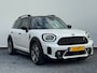 MINI Countryman Mini Cooper SE ALL4 Plug-in Hybrid Chili 220PK | Full Leather | Harman/Kardon | Sportonderstel & Verwarmde Sport Stoelen | Achteruitrijcamera | NAVI | Pianolak | Climate Control | Panoramadak | Lederen bekleding | Keyless Entry & Start | 18" LM velgen | LED