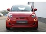 Fiat 500 Red 24 kWh Carplay Camera Navi Cruise SOH 98% !!