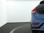 Volvo V40 2.0 T2 R-Design | Panorama dak | Camera | PDC | Elektrisch verstelbare stoel | Navi
