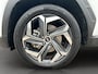 Hyundai Tucson 1.6 T-GDI 265pk PHEV Premium 4WD (299,- p/m Demo Deal!) | Leder | Carplay | Climate | Keyless | Navigatie | Elek. Klep | Full - Led | 360 Camera | KRELL Audio | Elek. Stoelen | 19" Lichtmetaal | Winterpakket | Stoelventilatie | Dodehoek Detectie