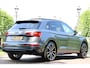Audi Q5 55 TFSIe S edition Competition | FULL OPTION! | DEALER OH! | LUCHTVERING | PANODAK STOELVERWARMING + MASSAGE | HEAD UP | 360 CAMERA | ADAPTIVE CRUISE | TREKHAAK | BLIS | PRACHTIGE STAAT!