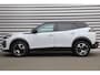 Peugeot 2008 1.2 PURETECH 130PK GT PACK AUTOMAAT / NAVI / LEDER / CLIMA / LED / PDC / 17" LMV / KEYLESS / ALCANTARA / WINTERPAKKET / 360° CAMERA / CRUISECONTROL / 1E EIGENAAR / NIEUWSTAAT !!