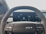 Kia EV3 Plus 81.4 kWh | Dodehoekassistentie | Privacy Glass | Stoel- en stuurwielverwarming | Dual Zone Climate Control | Draadloze oplader voor smartphone |