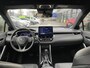 Toyota Corolla Cross 2.0 HYBRID 184PK FIRST-EDITION BLIND-SPOT EL-ACHTERKLEP LM-VELGEN KEYLESS PARK-SENSOREN STOELVERW DRAADLOOS-LADEN AD-CRUISE BLUETOOTH