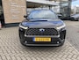 Toyota Corolla Cross 2.0 HYBRID 184PK FIRST-EDITION BLIND-SPOT EL-ACHTERKLEP LM-VELGEN KEYLESS PARK-SENSOREN STOELVERW DRAADLOOS-LADEN AD-CRUISE BLUETOOTH