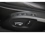 Volvo V40 T5 Inscription | Panorama dak | Elektrische stoel met memory | Schakel flippertjes | Parkeersensoren voor+achter | Achteruitrij camera | Bluetooth
