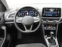Volkswagen T-Roc 1.5 TSI Style Automaat - Camera - Acc - Navigatie - Led - Climatronic