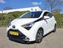 Toyota Aygo 1.0 VVT-i x-Joy AUT! Camera! Carplay! Apk 12-2027! Zondag OPEN!