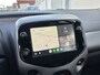 Toyota Aygo 1.0 VVT-i x-Joy AUT! Camera! Carplay! Apk 12-2027! Zondag OPEN!