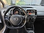 Toyota Aygo 1.0 VVT-i x-Joy AUT! Camera! Carplay! Apk 12-2027! Zondag OPEN!