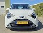 Toyota Aygo 1.0 VVT-i x-Joy AUT! Camera! Carplay! Apk 12-2027! Zondag OPEN!