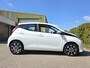 Toyota Aygo 1.0 VVT-i x-Joy AUT! Camera! Carplay! Apk 12-2027! Zondag OPEN!