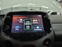 Toyota Aygo 1.0 VVT-i x-Joy AUT! Camera! Carplay! Apk 12-2027! VERWACHT!!