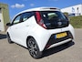 Toyota Aygo 1.0 VVT-i x-Joy AUT! Camera! Carplay! Apk 12-2027! Zondag OPEN!