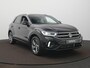Volkswagen T-Roc 1.5 TSI R-Line Automaat - ACC - Navigatie - Stoelverwarming - Camera - Park Assist - LED