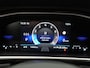 Volkswagen T-Roc 1.5 TSI R-Line Automaat - ACC - Navigatie - Stoelverwarming - Camera - Park Assist - LED