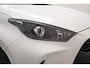 Toyota Yaris 1.5 Hybrid Dynamic Aut. [ Navi Adapt.cruise Stoel-en stuurverwarming Camera ]