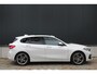 BMW 1-Serie 118i High Executive Edition | Leder Sportstoelen | Pan.Dak | Stuur/Stoelverw. | Getint Glas | Keyless |
