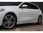 BMW 1-Serie 118i High Executive Edition | Leder Sportstoelen | Pan.Dak | Stuur/Stoelverw. | Getint Glas | Keyless |