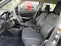 Suzuki Swift 1.2 Stijl Smart Hybrid **DODEHOEK DETECTIE/ STOELVERWARMING/ KEYLESS**