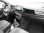 Volkswagen T-Roc 1.5 TSI R-Line Automaat - Apple Carplay/Android Auto - Camera - Stoelverwarming - LED - Climatronic
