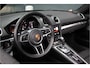 Porsche 718 Boxster 2.0 | 300PK | Porsche Approved 2028 | PPF Neus | Stoelverwarming | Cruise Control |Dealer OH | Stuurverwarming | Dab+ | Carrera 20" | € 110.613 N.P | Garagedeuropener | AppleCarplay | PDC.