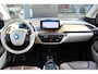 BMW i3 Basis iPerformance 94Ah 33 kWh | Harman Kardon | Lichtmetalen velgen multi-spaaks 19" | Parkeersensoren achter