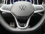 Volkswagen T-Roc 1.5 TSI R-Line Automaat - Stoelverwarming - LED - Park Assist - ACC - Achterklep elektrisch - Apple Carplay/Android Auto