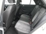 Volkswagen T-Roc 1.5 TSI R-Line Automaat - Stoelverwarming - LED - Park Assist - ACC - Achterklep elektrisch - Apple Carplay/Android Auto