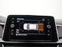 Volkswagen T-Roc 1.5 TSI R-Line Automaat - Stoelverwarming - LED - Park Assist - ACC - Achterklep elektrisch - Apple Carplay/Android Auto