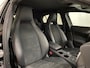 Mercedes-Benz GLA 200 AMG Camera Trekhaak Navi19inch LM Bi-Xenon Koplampen Stoelverwarming
