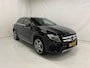 Mercedes-Benz GLA 200 AMG Camera Trekhaak Navi19inch LM Bi-Xenon Koplampen Stoelverwarming