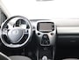 Toyota Aygo 1.0 VVT-i x-play | Dealer onderhouden | Airco | Camera | Bluetooth
