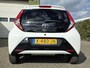 Toyota Aygo 1.0 VVT-i x-Joy AUT! 1e Eig! Camera! Carplay! 29-12-2020! Zondag OPEN!