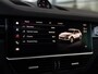 Porsche Cayenne 3.0 E-Hybrid Platinum Edition | SPORTDESIGN | SPORTCHRONO | MOONLIGHTBLUE | ELEKTR. TREKHAAK | SOFTCLOSE | ADAPTIVE CRUISE CONTROL | HEAD-UP | BOSE | 22 INCH | PASM LUCHTVERING | PANORAMA/SCHUIF-KANTELDAK | 18-WEG STOELEN |