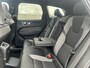 Volvo XC60 Plus Black Edition | Panoramadak | Head-up display | Harman Kardon | 360 Camera | Sportstoelen | Stoel en stuurwielverwarming | BLIS |
