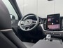 Volvo XC60 Plus Black Edition | Panoramadak | Head-up display | Harman Kardon | 360 Camera | Sportstoelen | Stoel en stuurwielverwarming | BLIS |