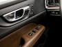 Volvo V60 2.0 T8 Twin Engine AWD R-Design 392Pk Automaat (PANORAMADAK, STOELVENTILATIE, HEAD-UP DISPLAY, MEMORY SEATS, MASSAGE, CAMERA, GETINT GLAS, TREKHAAK, APPLE CARPLAY, NIEUWE APK, NIEUWSTAAT)
