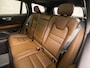 Volvo V60 2.0 T8 Twin Engine AWD R-Design 392Pk Automaat (PANORAMADAK, STOELVENTILATIE, HEAD-UP DISPLAY, MEMORY SEATS, MASSAGE, CAMERA, GETINT GLAS, TREKHAAK, APPLE CARPLAY, NIEUWE APK, NIEUWSTAAT)