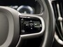 Volvo V60 2.0 T8 Twin Engine AWD R-Design 392Pk Automaat (PANORAMADAK, STOELVENTILATIE, HEAD-UP DISPLAY, MEMORY SEATS, MASSAGE, CAMERA, GETINT GLAS, TREKHAAK, APPLE CARPLAY, NIEUWE APK, NIEUWSTAAT)
