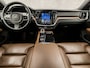 Volvo V60 2.0 T8 Twin Engine AWD R-Design 392Pk Automaat (PANORAMADAK, STOELVENTILATIE, HEAD-UP DISPLAY, MEMORY SEATS, MASSAGE, CAMERA, GETINT GLAS, TREKHAAK, APPLE CARPLAY, NIEUWE APK, NIEUWSTAAT)