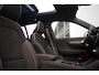 Volvo EX40 Single Motor Extended Range Ultra Black Edition | Demo Deal | Elektrisch verstelbare voorstoelen | Elektrisch schuif-/kanteldak | 360 graden camera | 19 inch Lichtmetalen velgen | Verwarmbare voorstoelen en stuurwiel | Warmtepomp | Harman Kardon Premium Sound | Keyless |