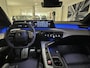 Peugeot E-3008 Launch Edition 325 Dual Motor 73 kWh | Leder | Elektrisch verstelbare massagestoelen | Pano | Focal HiFi | Stoelventilatie |