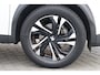 Peugeot e-2008 EV 136PK ALLURE PACK AUTOMAAT / NAVI / LEDER / CLIMA / LED / PDC / 17" LMV / CAMERA / KEYLESS / BLUETOOTH / CRUISECONTROL / NIEUWSTAAT !!