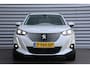 Peugeot e-2008 EV 136PK ALLURE PACK AUTOMAAT / NAVI / LEDER / CLIMA / LED / PDC / 17" LMV / CAMERA / KEYLESS / BLUETOOTH / CRUISECONTROL / NIEUWSTAAT !!