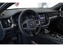 Volvo V60 2.0 T6 Plug-in hybrid AWD Plus Dark | Elektrische wegklapbare trekhaak | Adaptive Cruise Control | 360° Parkeercamera | Stoelverwarming | Stuurwielverwarming | Harman Kardon Premium Audio | Google infotainment | Longe Range